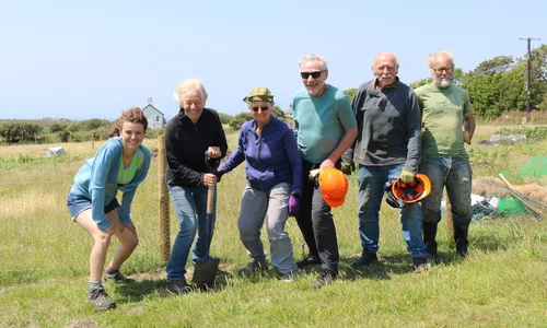 Volunteers at Bosavern Community Farm